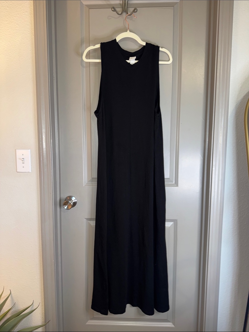 H&M Black Sleeveless Maxi Tank Dress